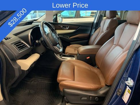 Certified 2022 Subaru Ascent Touring w/ Popular Package #2A image 3