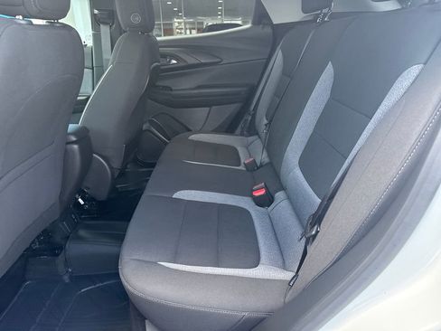 Used 2023 Chevrolet TrailBlazer LT w/ Convenience Package AWD/4WD image 28