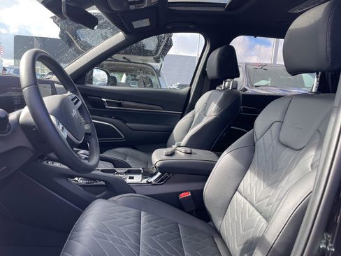 Used 2025 Kia Telluride SX X-Line image 5