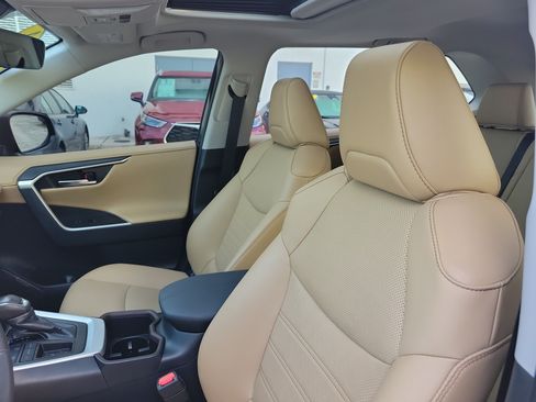 Used 2024 Toyota RAV4 Limited w/ Advanced Technology Package FWD image 22