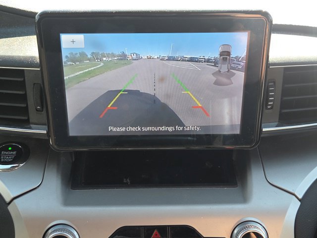 Used 2021 Ford Explorer XLT w/ Equipment Group 202A AWD/4WD image 32