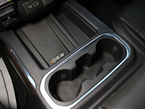 Used 2020 GMC Sierra 1500 Denali w/ Denali Ultimate Package image 30