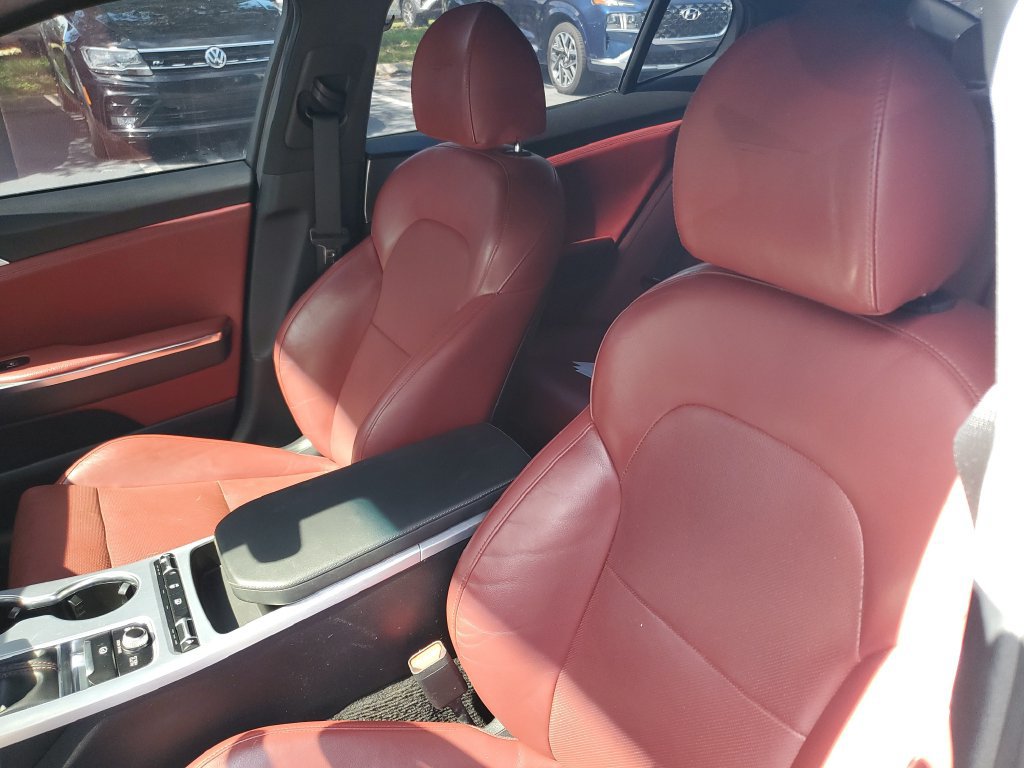 Used 2022 Kia Stinger GT1 w/ Red Interior Color Package RWD image 20