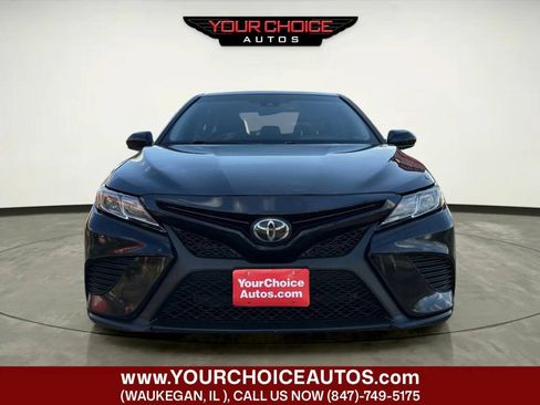 Used 2020 Toyota Camry SE FWD image 7
