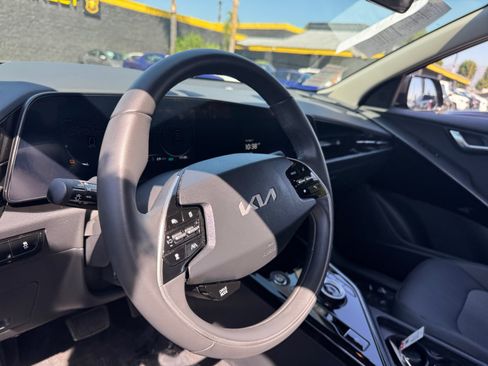 Used 2024 Kia Niro Wind FWD image 21