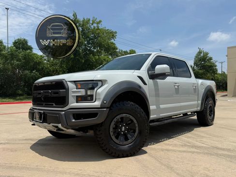 Used 2017 Ford F150 Raptor w/ Equipment Group 802A Luxury AWD/4WD image 1
