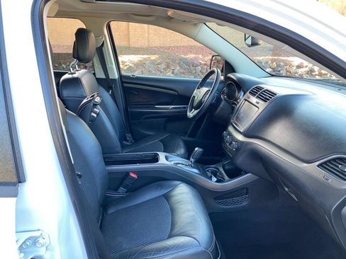 Used 2016 Dodge Journey Crossroad w/ Popular Equipment Group image 55