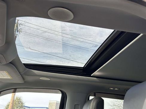 Used 2024 Ford F350 Lariat w/ Lariat Ultimate Package image 14