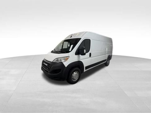 Used 2023 RAM ProMaster 2500 FWD image 2