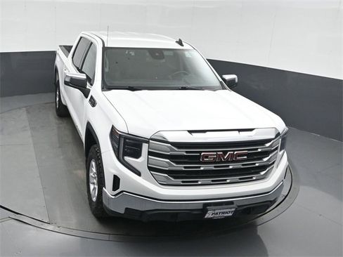 Used 2023 GMC Sierra 1500 SLE image 35