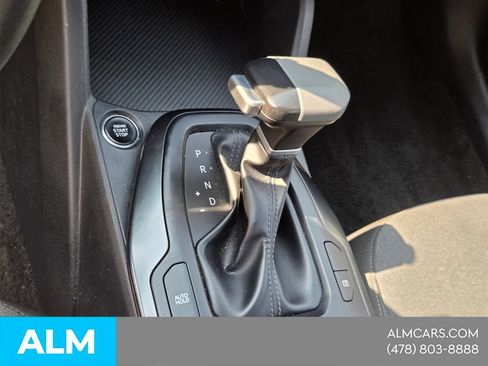 Used 2025 Kia K4 FWD image 12