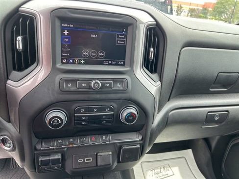 Used 2023 Chevrolet Silverado 1500 Custom AWD/4WD image 25