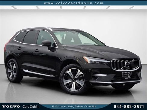 Certified 2023 Volvo XC60 T8 Plus w/ Protection Package Premier image 1