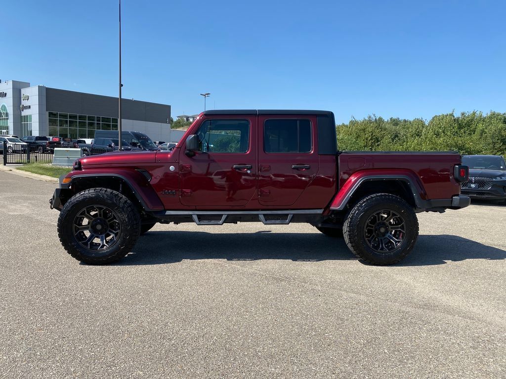 Used 2021 Jeep Gladiator Sport AWD/4WD image 3