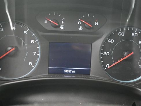 Used 2024 Chevrolet Equinox LS FWD image 10