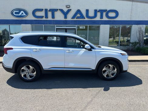 Used 2022 Hyundai Santa Fe SEL w/ Convenience + Premium Package image 3
