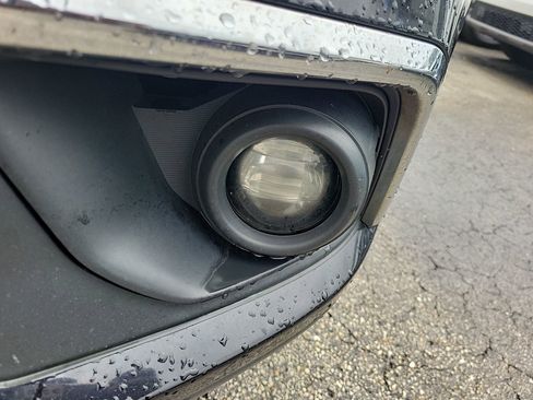 Used 2017 Mitsubishi Outlander Sport ES image 8