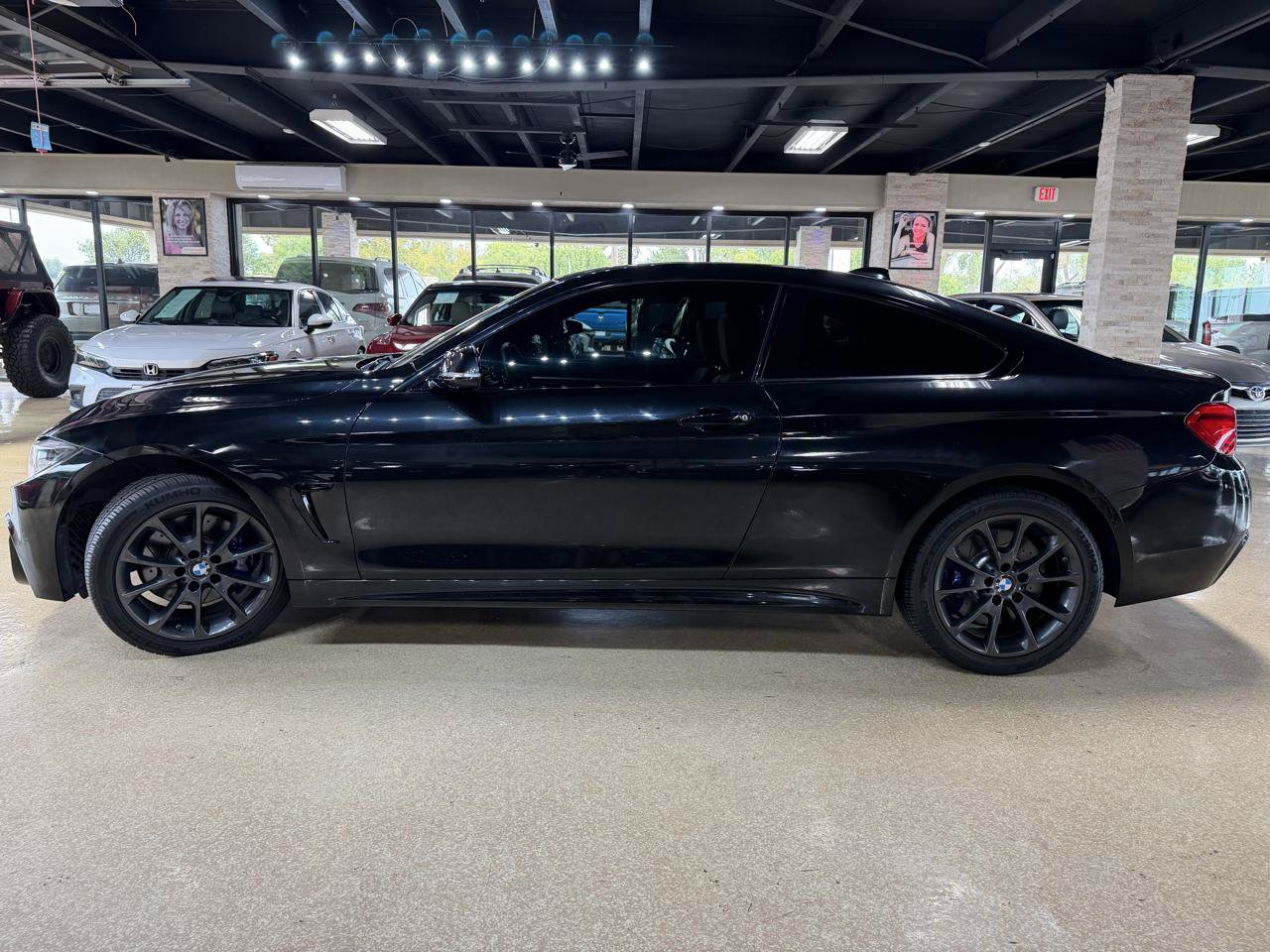 Used 2018 BMW 430i xDrive Coupe AWD/4WD image 4