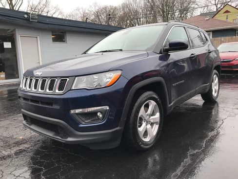 Used 2020 Jeep Compass Latitude w/ Popular Equipment Group image 4
