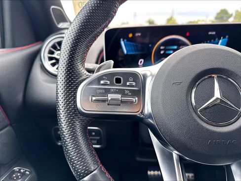 Used 2021 Mercedes-Benz GLB 35 AMG 4MATIC image 21