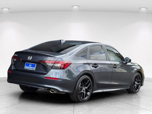 Used 2025 Honda Civic Sport image 6