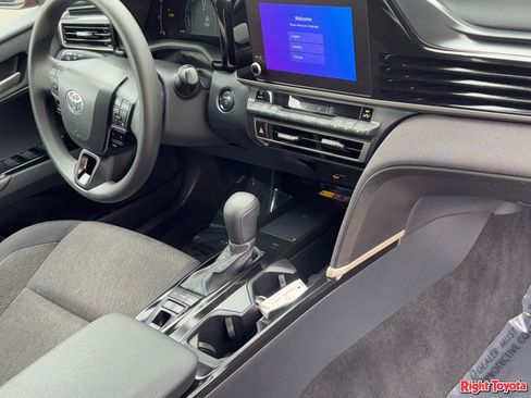 Certified 2025 Toyota Camry LE image 12