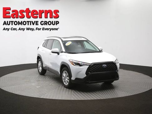 Used 2024 Toyota Corolla Cross LE w/ Moonroof Package AWD/4WD image 51