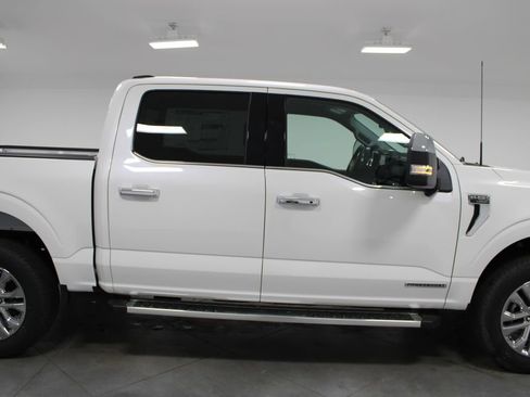 New 2025 Ford F150 Lariat w/ Equipment Group 501A Mid image 10