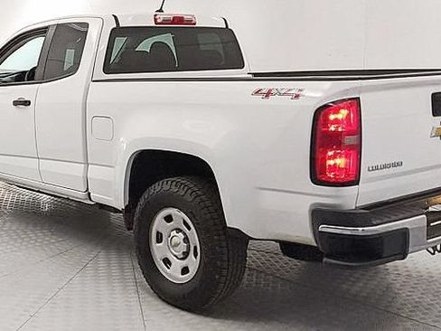 Used 2018 Chevrolet Colorado W/T w/ WT Convenience Package AWD/4WD image 4