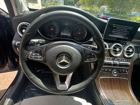 Used 2017 Mercedes-Benz C 300 4MATIC Sedan image 12
