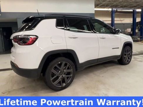 New 2026 Jeep Compass Limited image 8