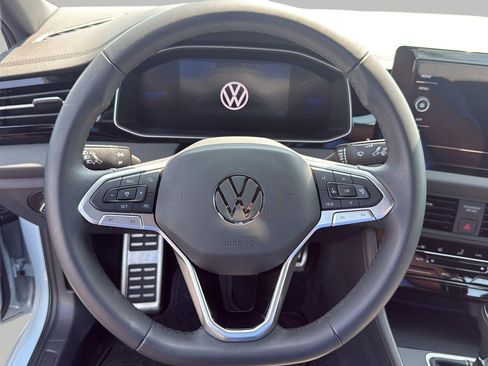 Used 2026 Volkswagen Jetta Sport FWD image 11