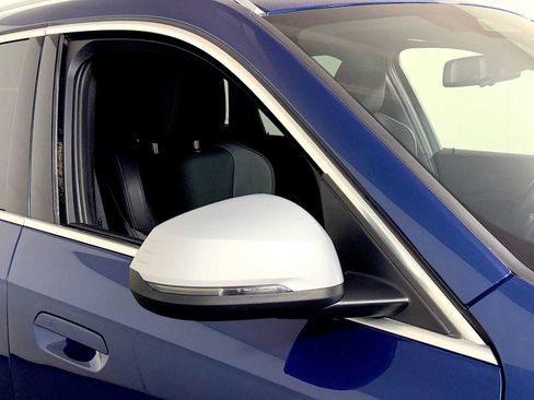 Certified 2023 BMW X1 xDrive28i w/ Convenience Package image 31