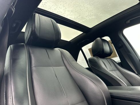 Certified 2021 Mercedes-Benz GLE 580 4MATIC image 17