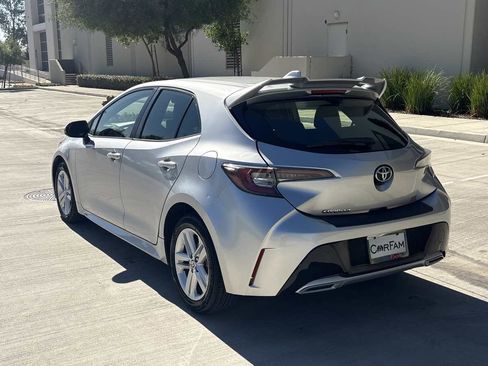 Used 2020 Toyota Corolla SE image 3