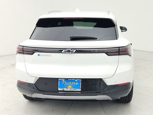 Used 2024 Chevrolet Equinox EV LT FWD image 6