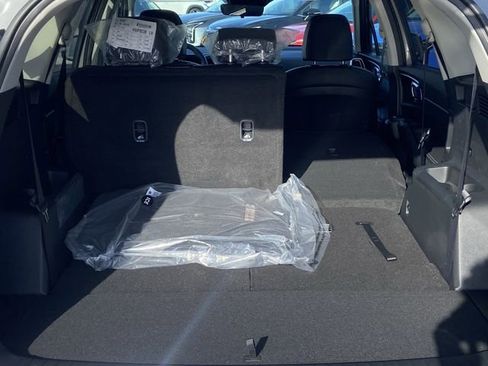 New 2026 Kia Sorento S image 8