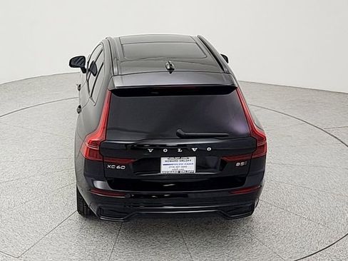 New 2026 Volvo XC60 B5 Plus w/ Climate Package image 34