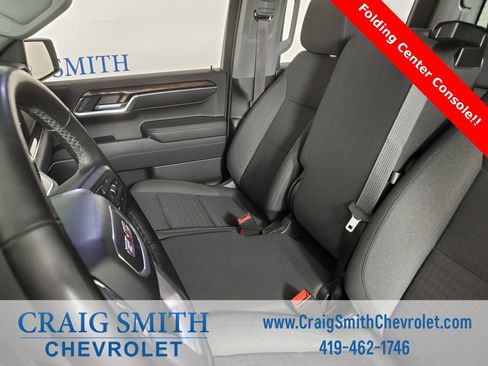 Used 2023 GMC Sierra 1500 Elevation image 9