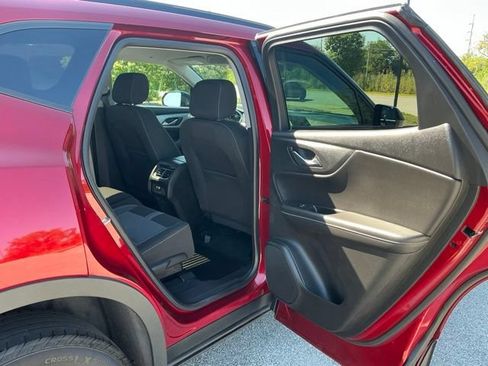 Used 2025 Chevrolet Blazer LT w/ Midnight/Sport Edition AWD/4WD image 18