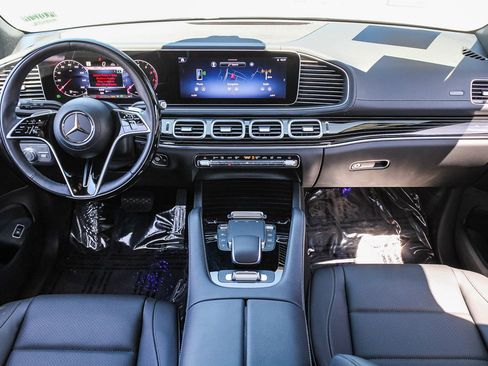 Certified 2024 Mercedes-Benz GLS 450 4MATIC image 13