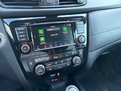 Used 2019 Nissan Rogue SL AWD/4WD image 20