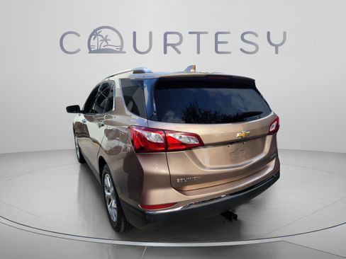 Used 2019 Chevrolet Equinox Premier FWD image 2