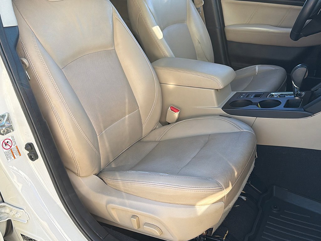 Used 2018 Subaru Outback 3.6R Limited AWD/4WD image 27