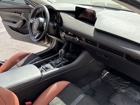 Certified 2024 MAZDA MAZDA3 s image 33