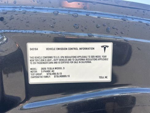 Used 2025 Tesla Model 3 Long Range image 9