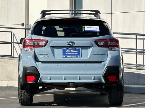 Used 2022 Subaru Crosstrek 2.5i Limited w/ Moonroof Package 2 image 4
