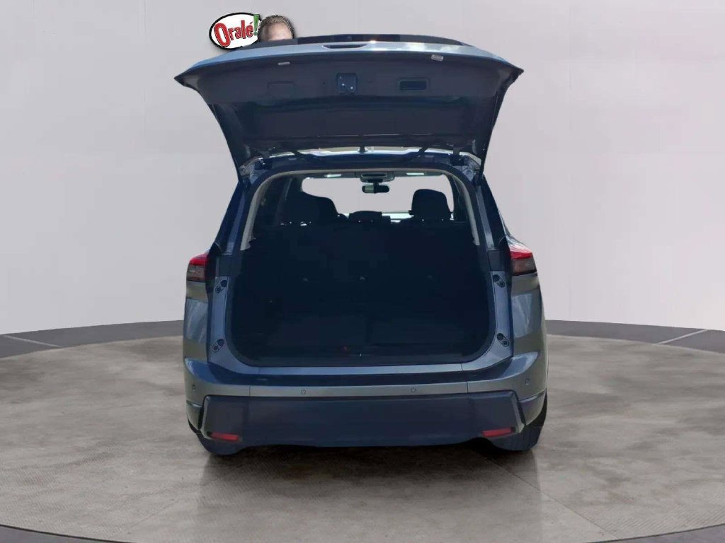 Used 2024 Nissan Rogue S FWD image 18
