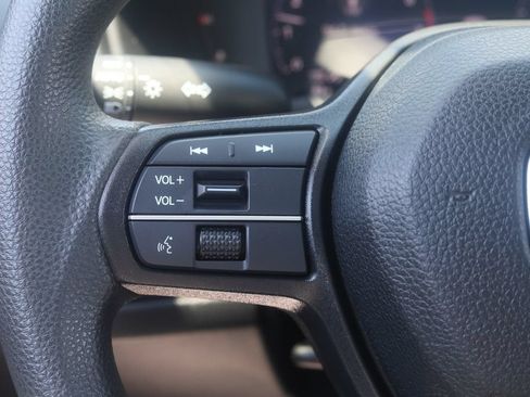 Used 2023 Honda Accord EX image 16