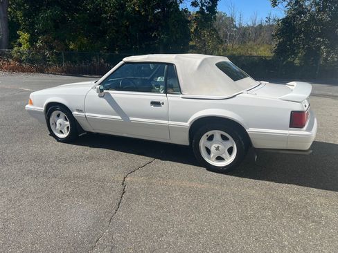 Used 1993 Ford Mustang LX image 5